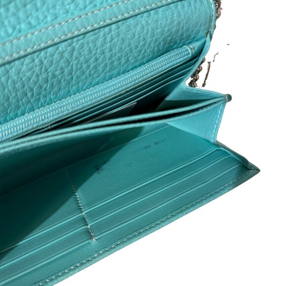 Tiffany & Co. Turn Lock Chain Wallet Elegant Turquoise Leather - Picture 4 of 4